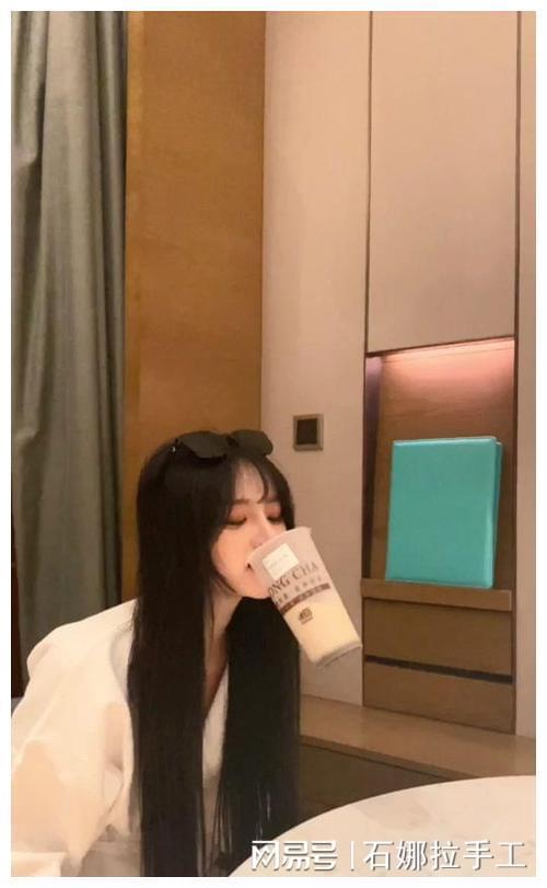 郑燕姿爆料怀孕的视频,怀孕视频曝光甜蜜满满  第2张